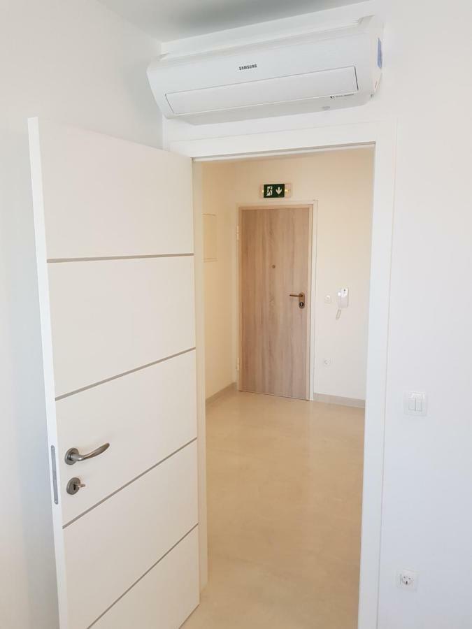 Apartmani Marella Donji Seget Zewnętrze zdjęcie