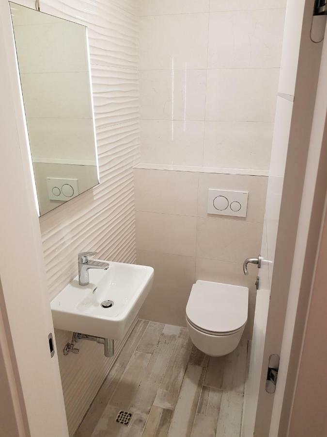 Apartmani Marella Donji Seget Zewnętrze zdjęcie
