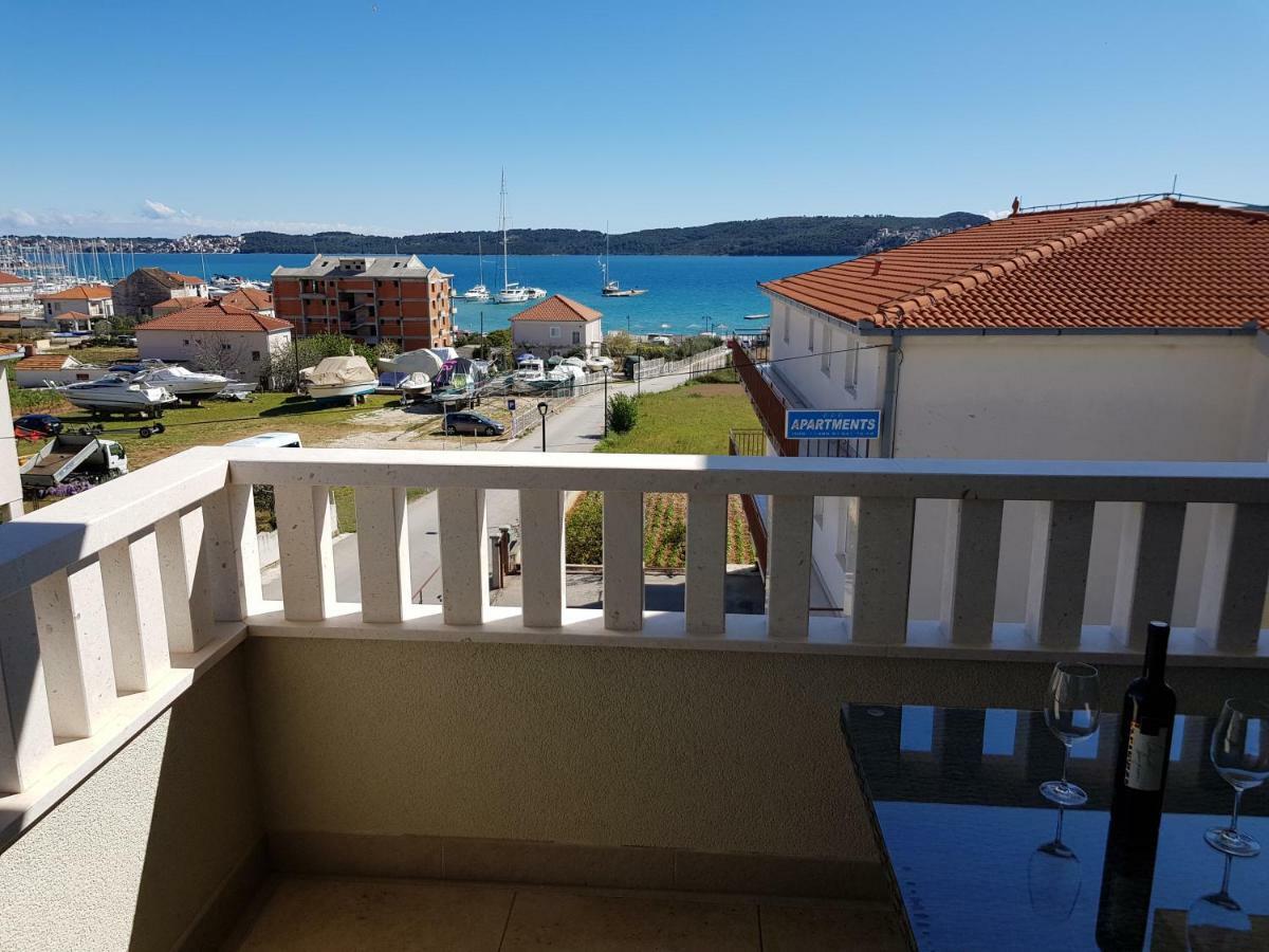 Apartmani Marella Donji Seget Zewnętrze zdjęcie