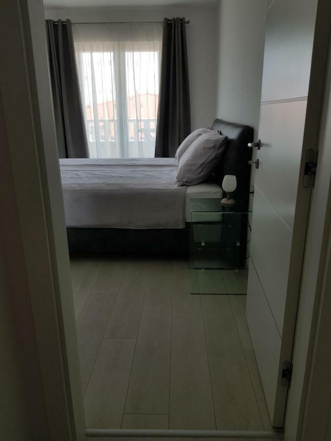 Apartmani Marella Donji Seget Zewnętrze zdjęcie