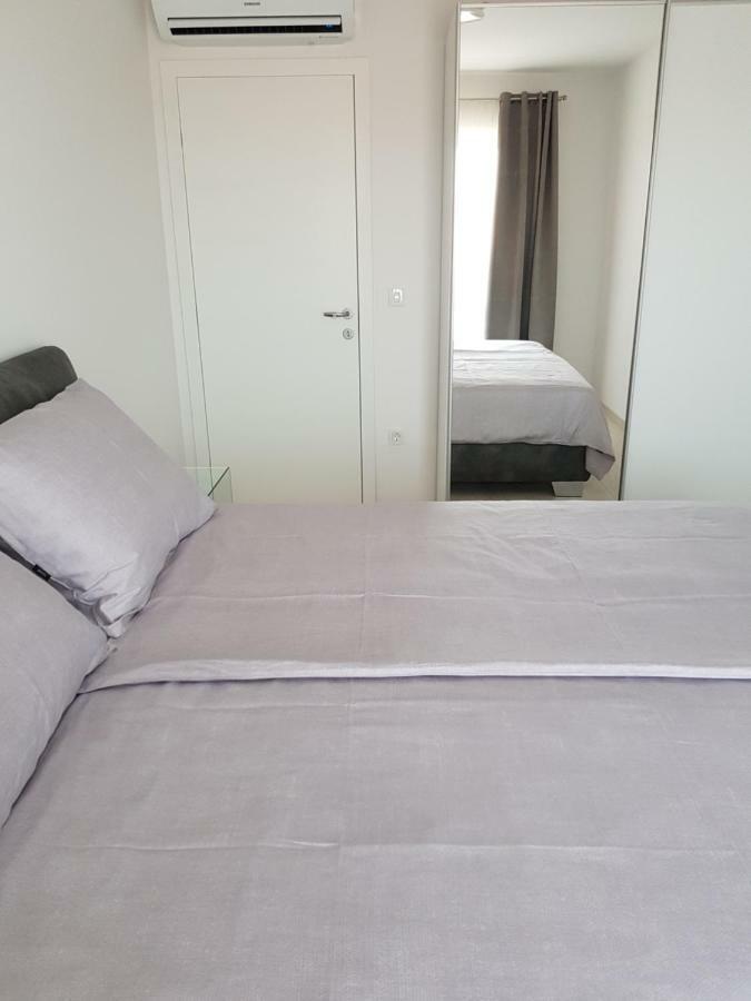 Apartmani Marella Donji Seget Zewnętrze zdjęcie