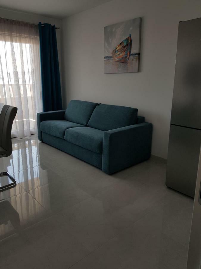Apartmani Marella Donji Seget Zewnętrze zdjęcie