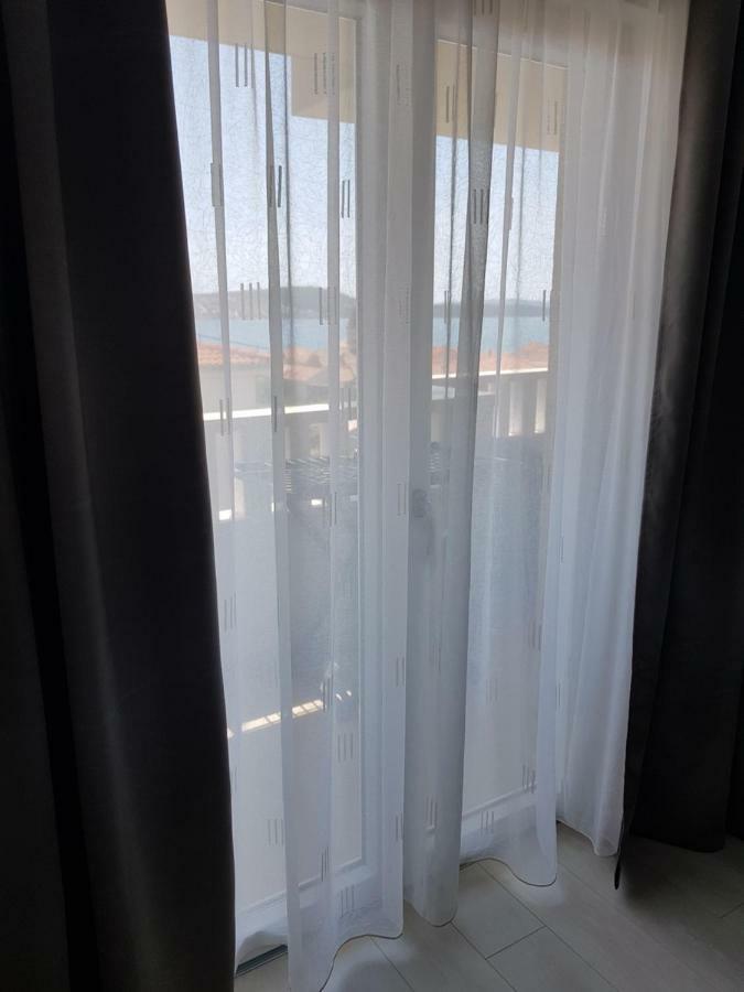 Apartmani Marella Donji Seget Zewnętrze zdjęcie
