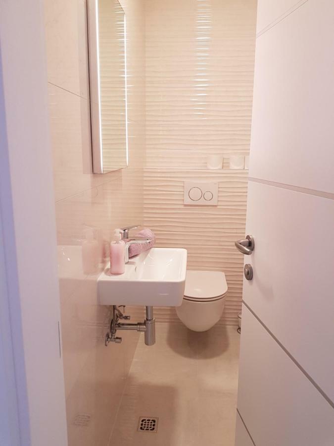 Apartmani Marella Donji Seget Zewnętrze zdjęcie